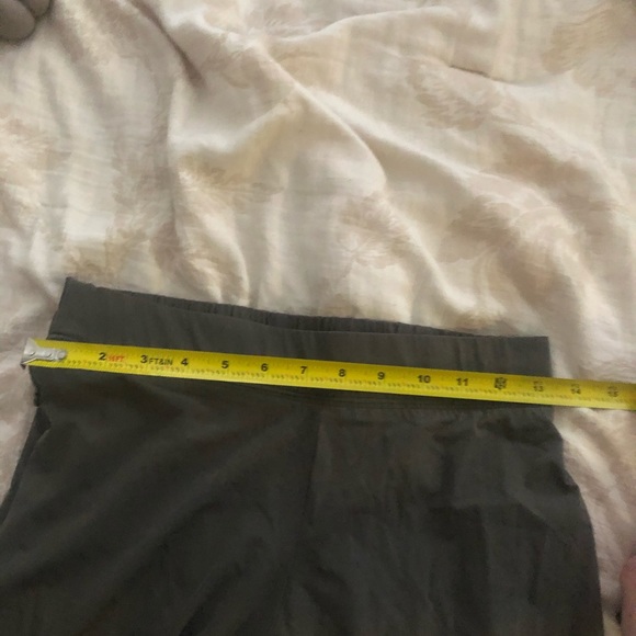 Nike dryfit olive joggers - Picture 7 of 11